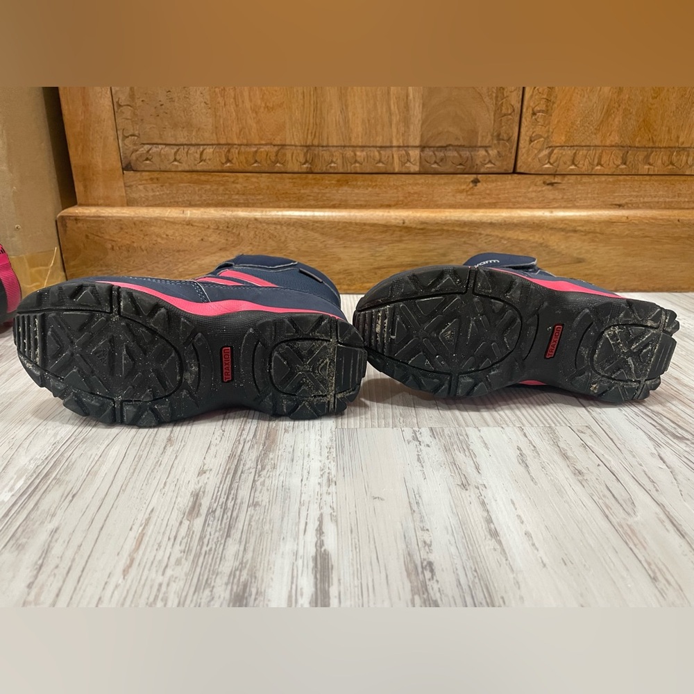 Kids Adidas Climawarm Snow Boots Size 11 - Picture 4 of 5